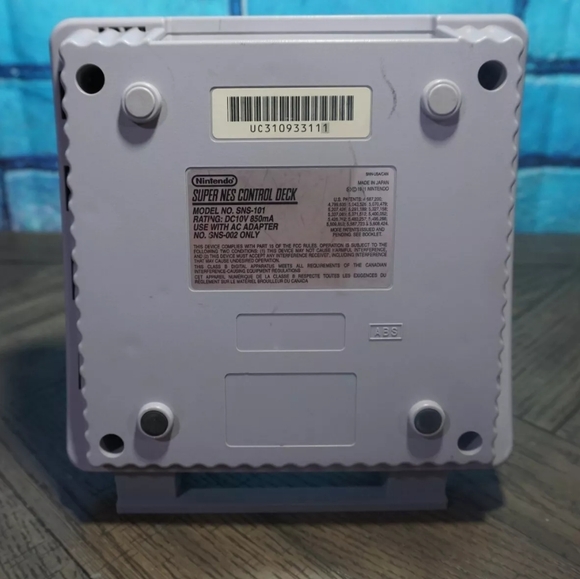 Authentic Super Nintendo SNES Game Console Jr. SNS-101 with 2 Controllers - Picture 7 of 11